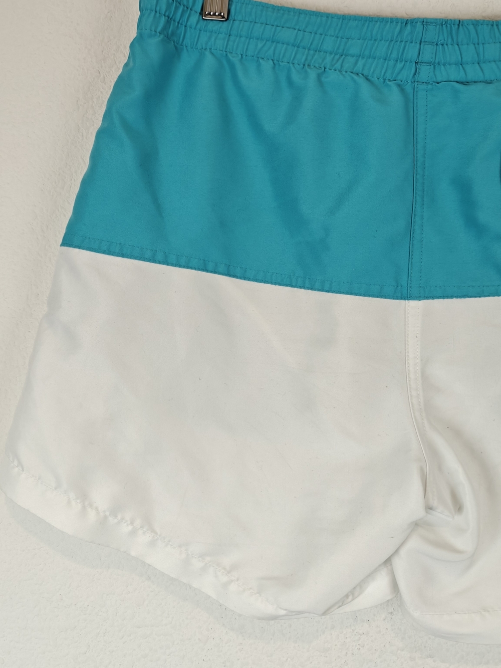 Chubbies Blue & White Colorblock Swim Trunks Men's Small 5" Inseam Beachcore - Picture 7 of 10
